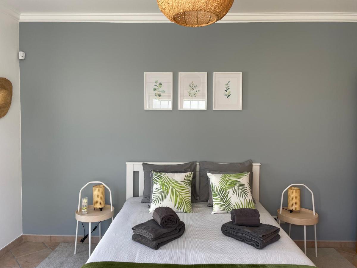Ocean Country Guest House Freiria Bagian luar foto